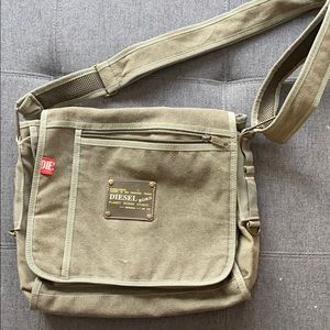 Diesel messenger bag